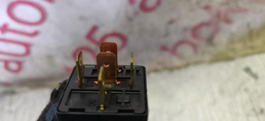 Реле SsangYong Rexton RJN D27DTP 8419001400, 6618225238 2 ракурс