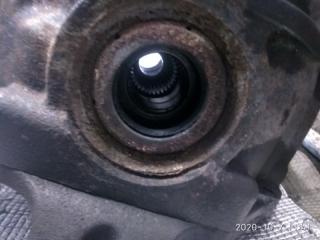 Редуктор задний Kia Mohave HM D6EA 530002J100 4 ракурс