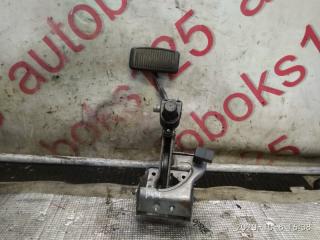 Педаль тормоза Kia Mohave HM D6EA 328002J400 1 ракурс