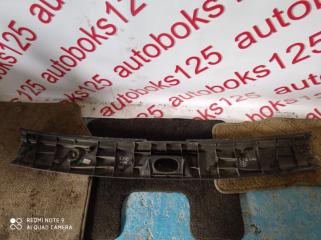 Накладка замка багажника Hyundai Santa Fe CM D4EB 857702B000 2 ракурс