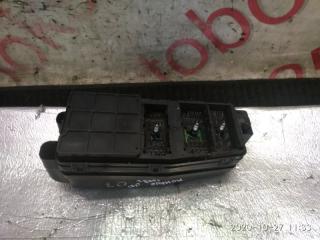 Блок предохранителей Kia Mohave HM D6EA 919502J080 3 ракурс