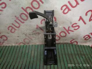 Педаль тормоза Hyundai Porter D4CB 1 ракурс