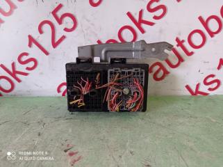 Блок предохранителей Daewoo Winstorm KLAC Z20S 96627220 2 ракурс