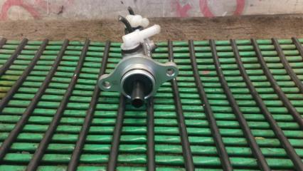 Главный тормозной цилиндр Hyundai Porter D4CB 3 ракурс