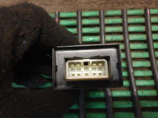 Реле Kia Mohave HM D6EA 952502J000 3 ракурс
