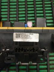 Блок предохранителей Hyundai Porter D4CB 911A04F330 5 ракурс