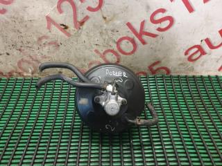 Главный тормозной цилиндр Hyundai Porter D4CB 586104F010 1 ракурс