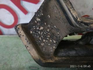 Подушка акпп SsangYong Rexton RJN 3994621001 4 ракурс