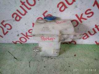 Бачок омывателя Hyundai Porter D4CB 986104F000 1 ракурс Бачок омывателя Hyundai Porter D4CB 986104F000 1 ракурс
