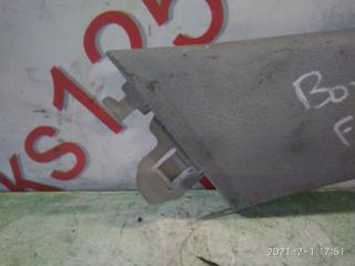 Накладка на стоп правая передняя Kia Bongo PU J3 858204E000 2 ракурс Накладка на стоп правая передняя Kia Bongo PU J3 858204E000 2 ракурс