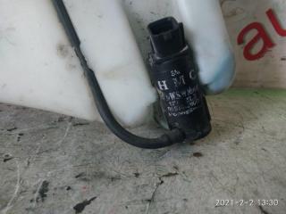 Бачок омывателя Hyundai Starex A1 D4CB 986104A010 2 ракурс Бачок омывателя Hyundai Starex A1 D4CB 986104A010 2 ракурс