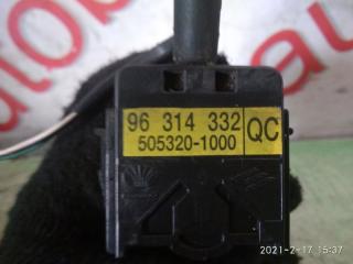 Переключатель поворотов Daewoo Matiz 96314332 3 ракурс