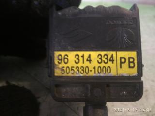 Гитара Daewoo Matiz 96314334 3 ракурс