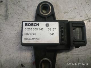 Датчик ускорения Kia Sorento BL D4CB 95640M1200 4 ракурс