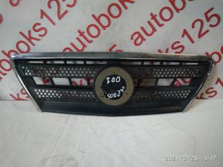 Решетка радиатора Kia Sorento 2005