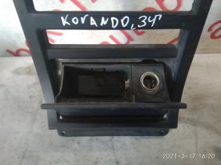 Консоль центральная Ssang Yong Korando KJ 7653106004 4 ракурс