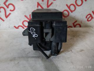 Блок предохранителей Kia Sorento BL D4CB 911603E040 4 ракурс