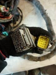 Проводка под капотом Kia Bongo PU J3 911504E291 2 ракурс