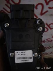 Педаль газа Kia Carnival VQ J3 327004DXXX 5 ракурс