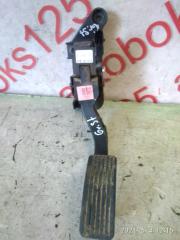 Педаль газа Hyundai Grand Starex TQ D4CB 327274H100, 351684X601 3 ракурс