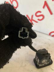 Ручка открывания бензобака Hyundai Santa Fe CM D4EA 935552B000 4 ракурс