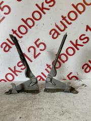 Крепление капота Hyundai Starex A1 D4BH 4 ракурс