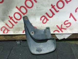 Брызговик Hyundai Elantra XD G4ED 868422D000 2 ракурс Брызговик Hyundai Elantra XD G4ED 868422D000 2 ракурс
