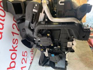 Печка салона Kia Sorento XM D4HB 972002P345 4 ракурс