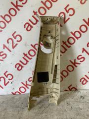 Накладка на стоп левая Kia Mohave HM D6EB 858312J010 2 ракурс Накладка на стоп левая Kia Mohave HM D6EB 858312J010 2 ракурс