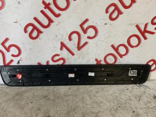 Накладка на порог правая передняя Kia Sorento XM D4HA 858852P100 2 ракурс Накладка на порог правая передняя Kia Sorento XM D4HA 858852P100 2 ракурс