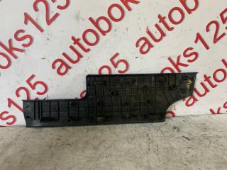 Накладка на порог правая задняя Kia Mohave HM D6EB 858822J000 2 ракурс