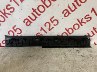 Накладка на порог правая передняя Kia Mohave HM D6EB 858722J000 2 ракурс