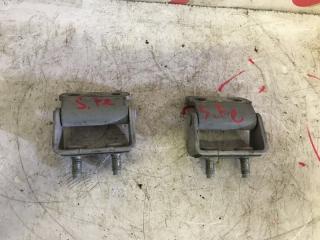 Петля дверная Hyundai Santa Fe CM D4EB 1 ракурс Петля дверная Hyundai Santa Fe CM D4EB 1 ракурс