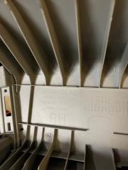 Накладка на стоп правая задняя Kia Sorento XM D4HA 858612P000 3 ракурс
