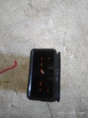 Кнопки прочие Kia Carnival VQ J3 933904d000 3 ракурс