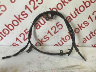 Тросик ручника левый Hyundai Santa Fe CM D4EB 1 ракурс Тросик ручника левый Hyundai Santa Fe CM D4EB 1 ракурс
