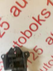 Замок капота Kia Sorento BL D4CB 811303E000 3 ракурс