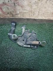 Замок капота Nissan Terrano TR50 ZD30 656012W100 2 ракурс