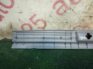 Накладка замка багажника задняя Nissan Terrano TR50 ZD30 849900W000 5 ракурс