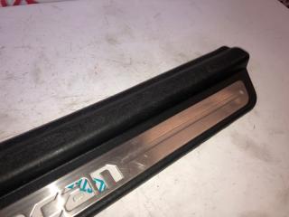 Накладка на порог правая передняя Hyundai Terracan HP J3 84260H1002 3 ракурс Накладка на порог правая передняя Hyundai Terracan HP J3 84260H1002 3 ракурс