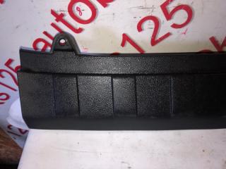Накладка замка багажника Nissan X-Trail NT31 MR20DE 84992JG00A 2 ракурс