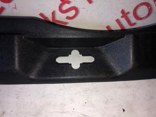 Накладка замка багажника Nissan X-Trail NT31 MR20DE 84992JG00A 4 ракурс