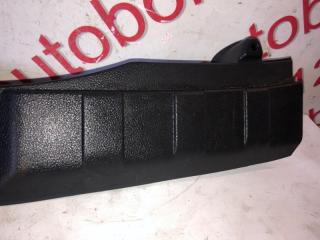Накладка замка багажника Nissan X-Trail NT31 MR20DE 84992JG00A 5 ракурс