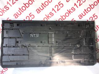 Полка багажника Nissan X-Trail NT31 MR20DE 849B9JG00A 4 ракурс Полка багажника Nissan X-Trail NT31 MR20DE 849B9JG00A 4 ракурс