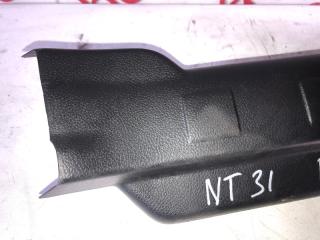 Накладка на порог правая задняя Nissan X-Trail NT31 MR20DE 72953JG00A 2 ракурс