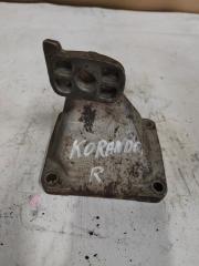 Кронштейн опоры двигателя правый Ssang Yong Korando 2003