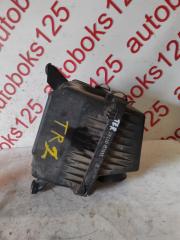 Корпус воздушного фильтра Hyundai Terracan HP J3 28110H1915 4 ракурс Корпус воздушного фильтра Hyundai Terracan HP J3 28110H1915 4 ракурс