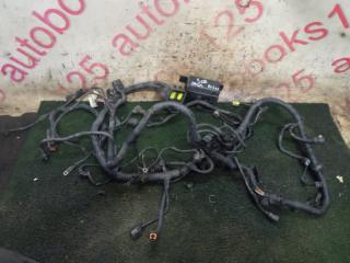 Проводка под капотом Kia Sorento 2005