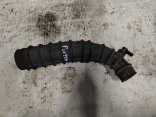 Патрубок воздушного фильтра  Hyundai Porter D4CB ,281384F200 ,281384F200 1 ракурс