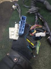 Проводка под капотом Kia Sorento BL D4CB 914773E040 2 ракурс